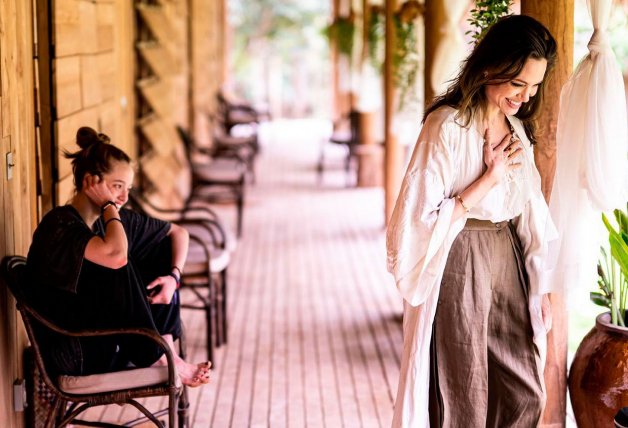 Angelina Jolie  con su hija, Shiloh.