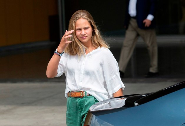 IRENE URDANGARIN, 16 años, si decide estudiar en el extranjero cuando acabe el bachillerato, su madre podría regresar a España.