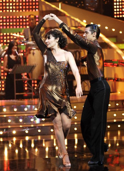 Carmen concursó en un programa de televisión de baile.