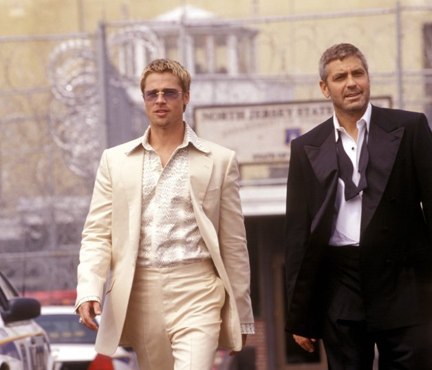 Brad Pitt y George Clooney en "Ocean’s eleven"