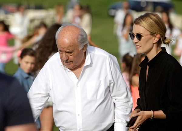 Amancio Ortega y su hija Marta en 2019.