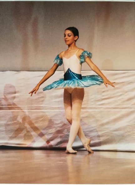Georgina Rodríguez, de pequeña, bailando ballet.