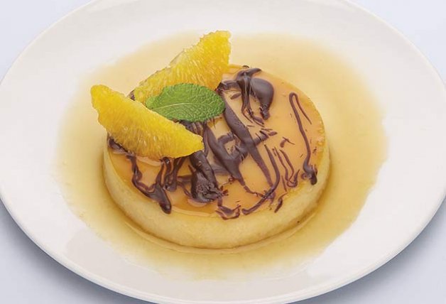 Flan de naranja y chocolate