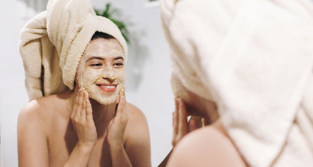 ¡Descubre lo que la exfoliación puede hacer por tu piel!