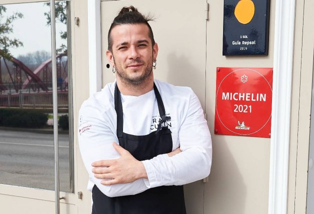 El restaurante de Carlos Maldonado cuenta con una Estrella Michelín. Es el primer concursante de 'MasterChef' que la consigue.