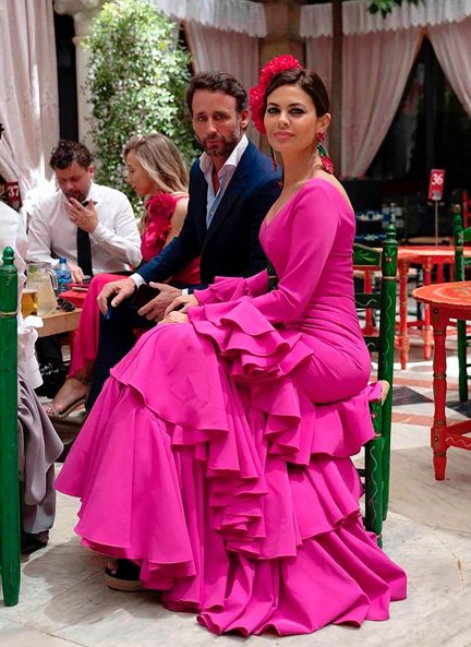 María José Suarez, espectacular, junto a su pareja, Álvaro Muñoz Escassi.