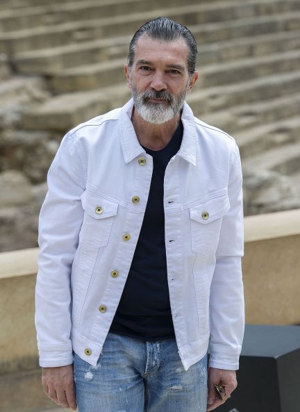 Antonio Banderas posando en el Festival de Cine de Málaga de 2017.