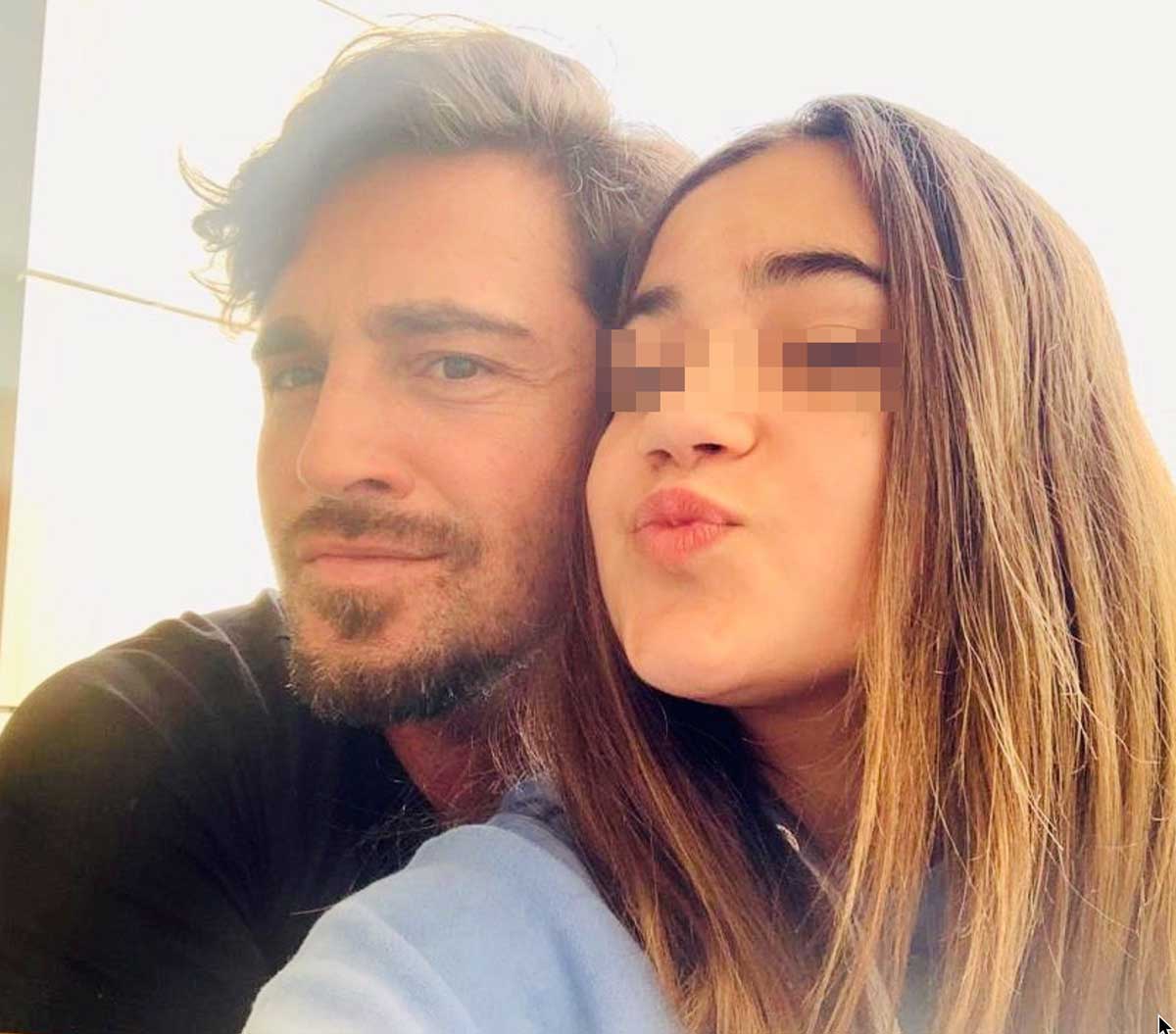 David Bustamante comparte en redes una fotografía con su hija, Daniella Bustamante.