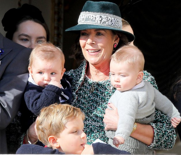 Carolina de Mónaco, contenta junto a sus nietos