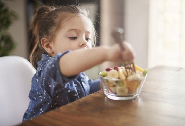 La fruta es el alimento más dulce que deberían consumir los niños en su día a día.