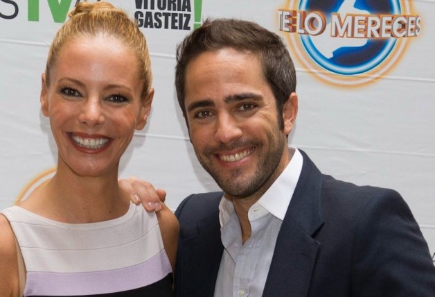 Roberto Leal y Paula Vázquez en la promo de 'Te lo mereces', en 2012.