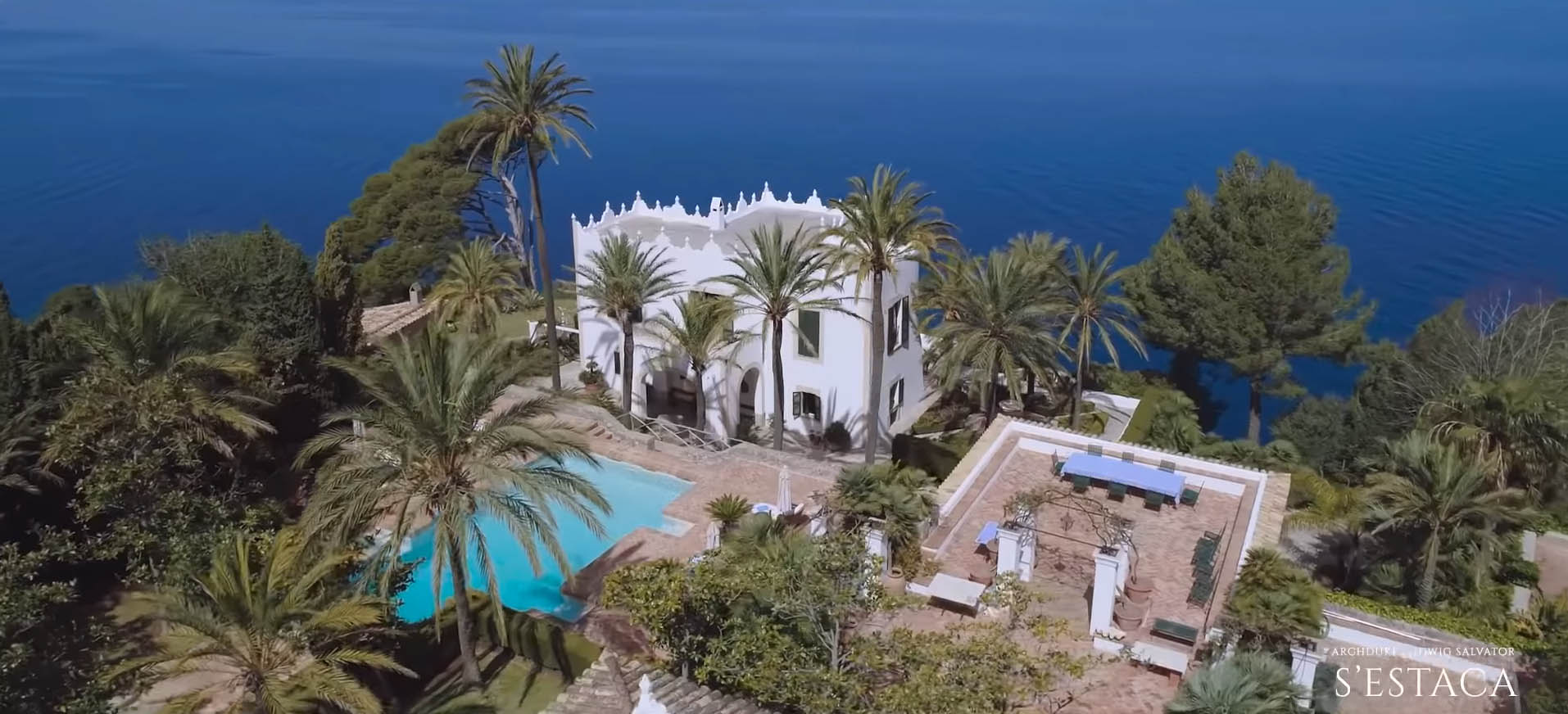 Vista aérea de s’Estaca, la finca que posee Michael Douglas en Mallorca.