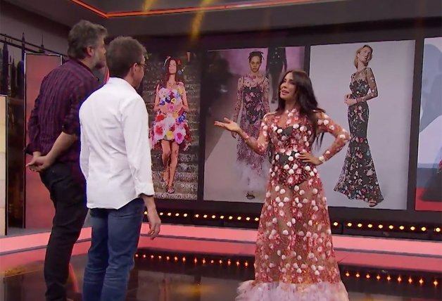 Pilar Rubio junto a Pablo Motos y Raúl Cimas, invitado al programa, en un momento del programa de ayer. 