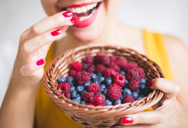 Las frutas debe tener bajo contenido en carbohidratos.