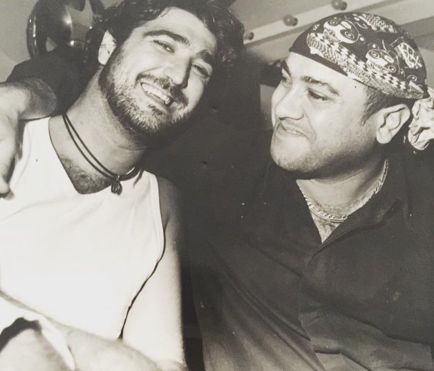 Antonio Orozco y su amigo y productor Xavi Pérez.