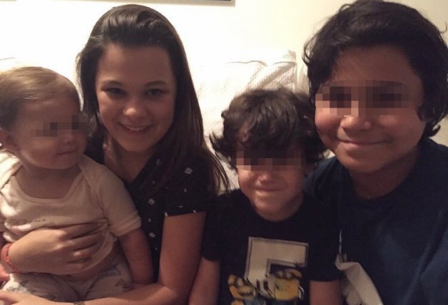 Una preciosa foto de hace años de los cuatro hijos de Alejandro Sanz.