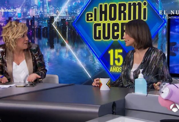 Tamara Falcó y Cristina Pardo en un momento sobre el debate de ayer en 'El Hormiguero'.