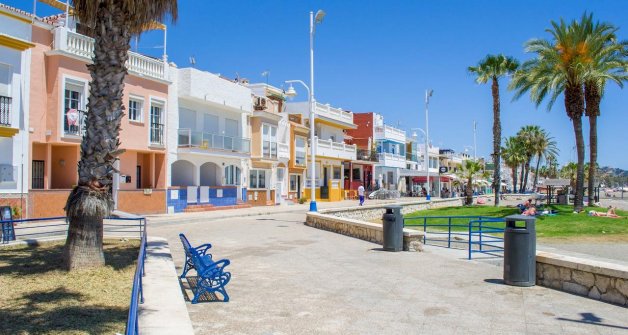 El barrio de Pedregalejo, donde Teresa compró una casa hace 40 años que aún mantiene.