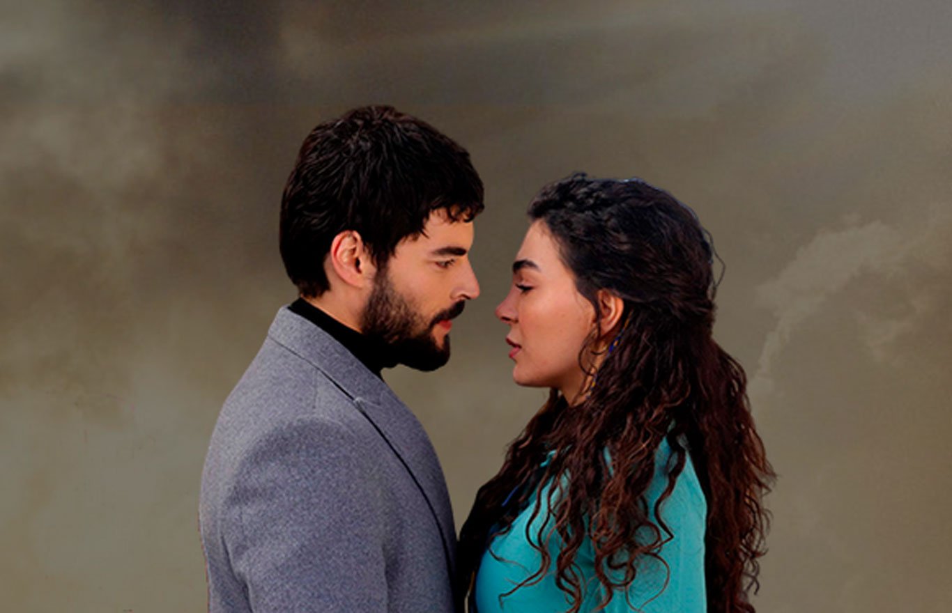 Cartel de 'Hercai', la telenovela turca protagonizada por Akin Akinozu y Ebru Sahin.