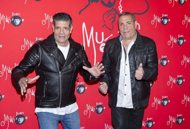 José y Juan Salazar posando en la presentación del espectáculo ‘Historias mías’, de Juan Muñoz.