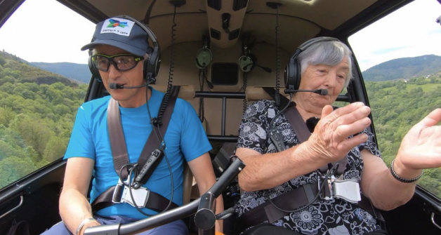 Interior del helicóptero de Jesús Calleja