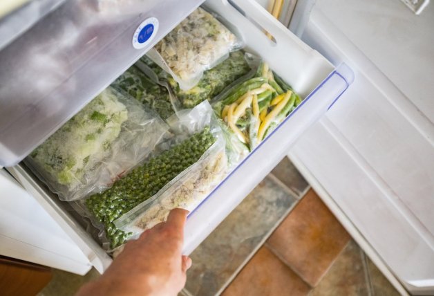 Te contamos los trucos de cocina para que sepas cómo descongelar correctamente los alimentos
