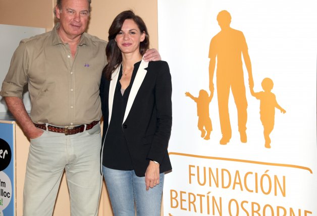 Bertín Osborne y Fabiola en un acto de su fundación.