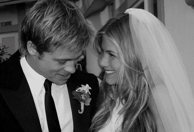 Jennifer Aniston y Brad Pitt contrajeron matrimonio el 29 de julio de 2000 en Malibú.