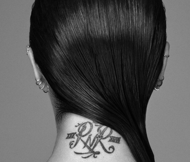 El tatuaje de la nuca de Pilar Rubio.