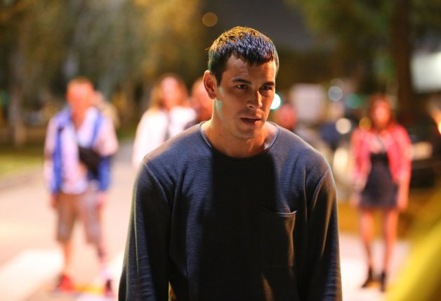 Mario Casas en su papel en "No matarás".