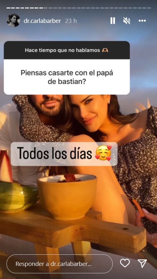 Carla Barber y su chico no podrían estar más enamorados (@dr.carlabarber).