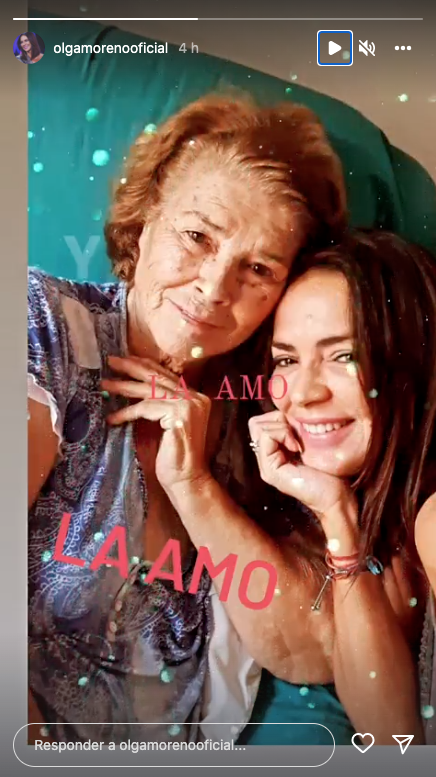 Olga Moreno declara su amor a su madre.
