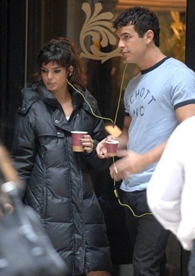 mario-casas-y-clara-lago_10_400x566