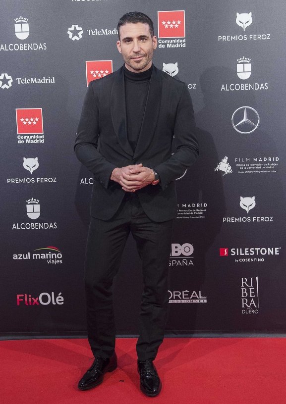 4-miguel-angel-silvestre-aor0523_8_577x816