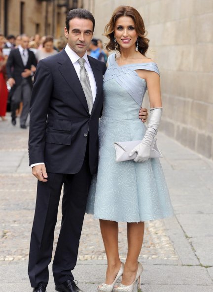 Enrique Ponce y Paloma Cuevas en la boda de Miguel Ángel Perera y Verónica Gutiérrez.