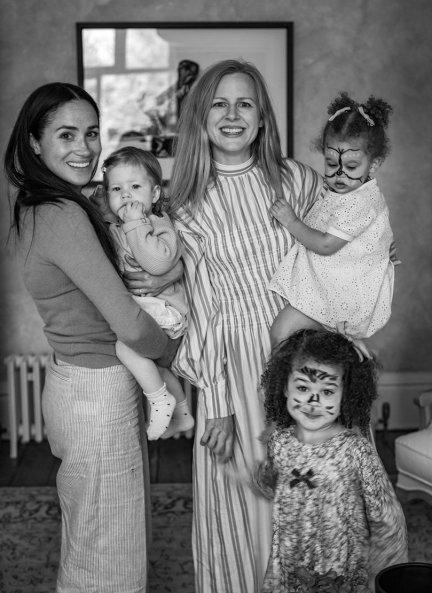 Lili celebró su primer cumpleaños en Frogmore House (Windsor, Reino Unido) con amigos como las hijas del fotógrafo Misan Harriman.