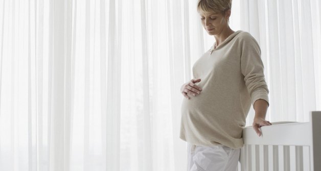 Una posible causa. Durante el último trimestre una de cada cuatro embarazadas sufre SPI, molestias que desaparecen al poco de dar a luz.
