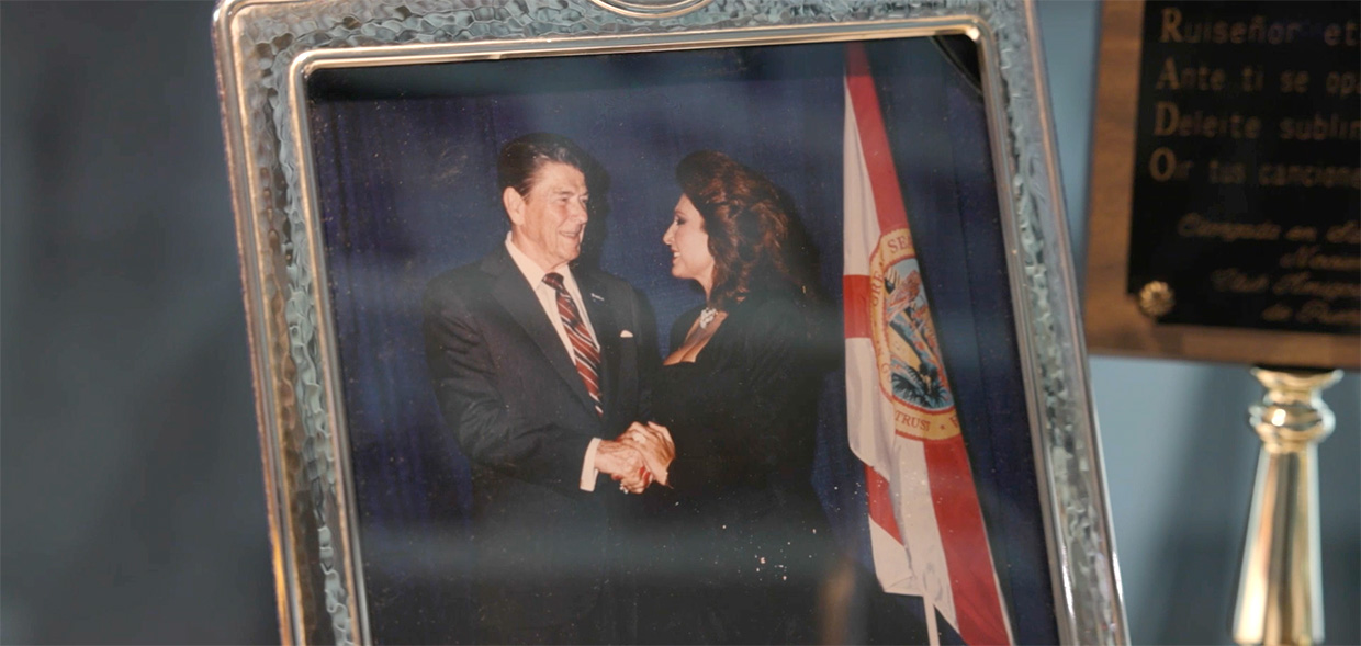 Rocio Jurado foto con Ronald Reagan