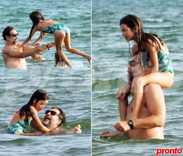 A Javier Bardem le encanta divertirse con sus hijos.