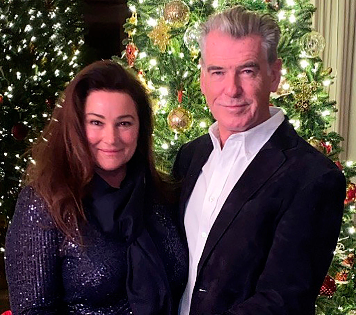 Pierce Brosnan defiende a su mujer ante las críticas sobre su peso