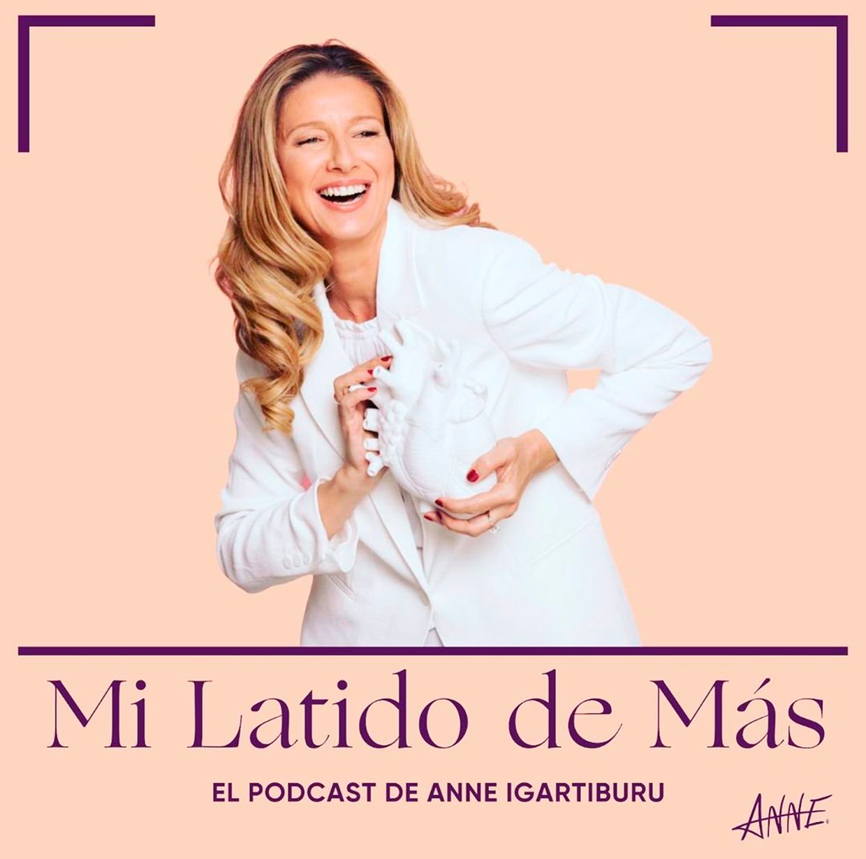 Anne en su nuevo "podcast"