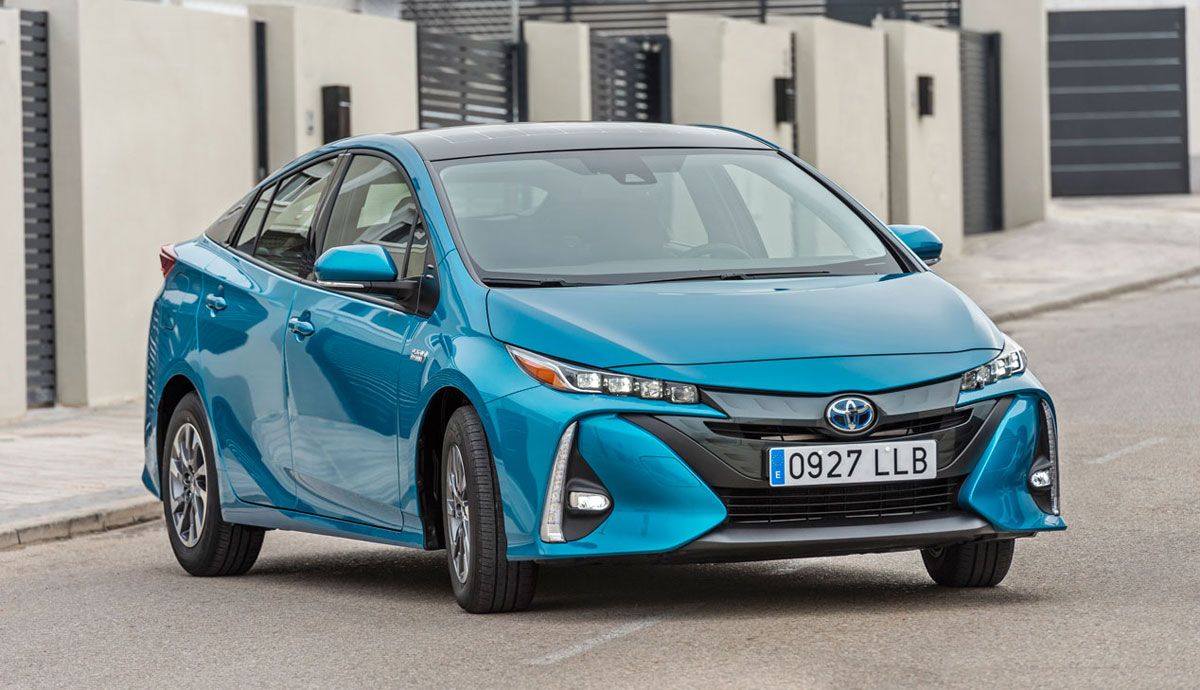 el-toyota-prius-plug-in-2021-ya-esta-disponible-todos-sus-precios-y-datos