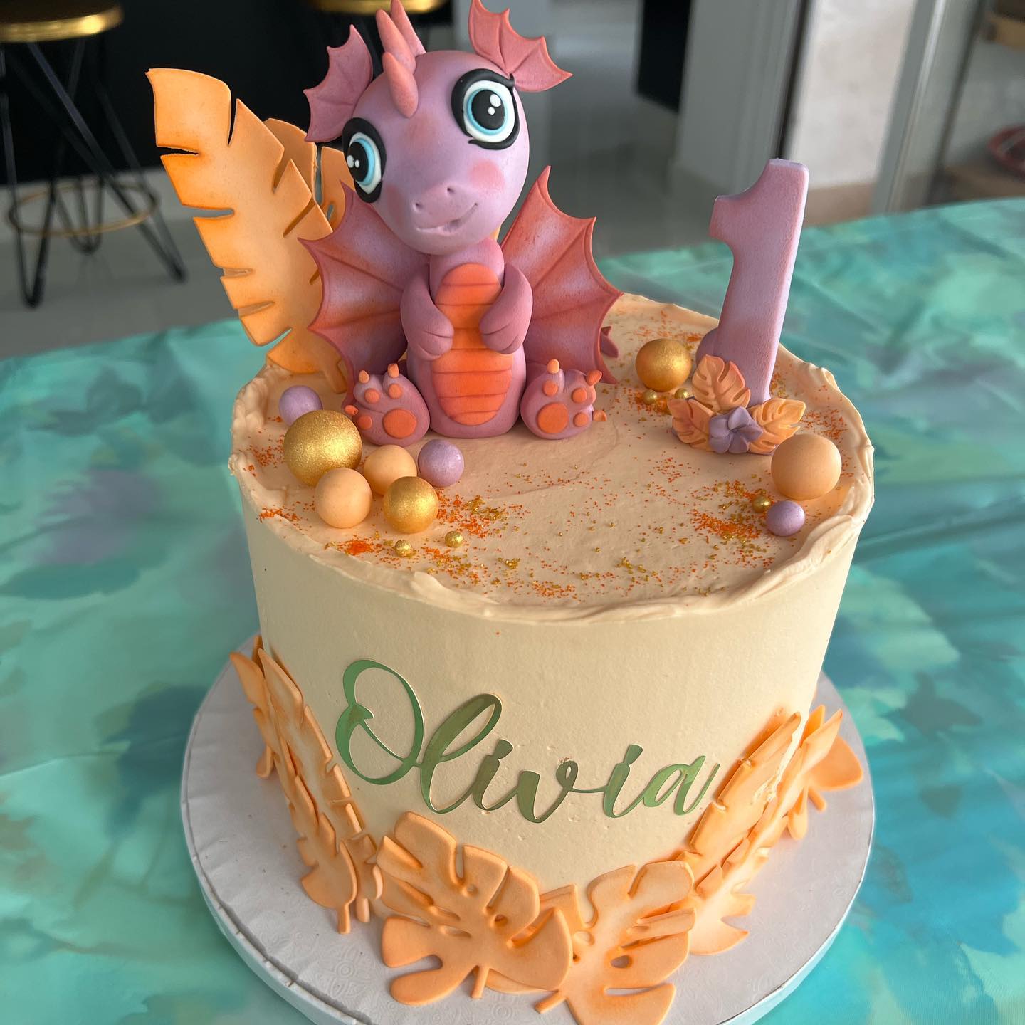 El pastel de cumpleaños de Olivia no podría haber sido más adorable (@soraya82)