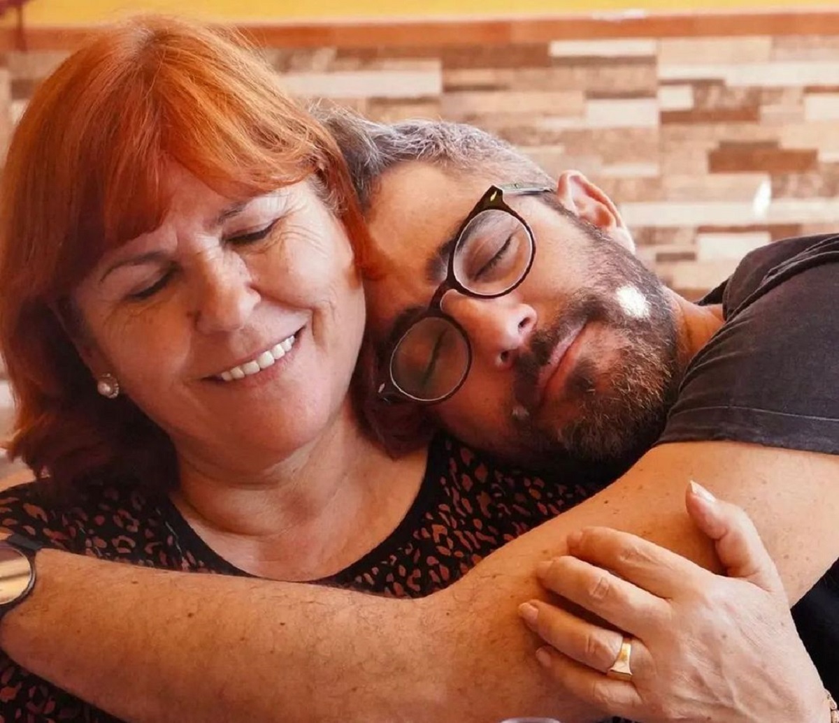 Roberto Leal adora a su madre, Mercedes Guillén.