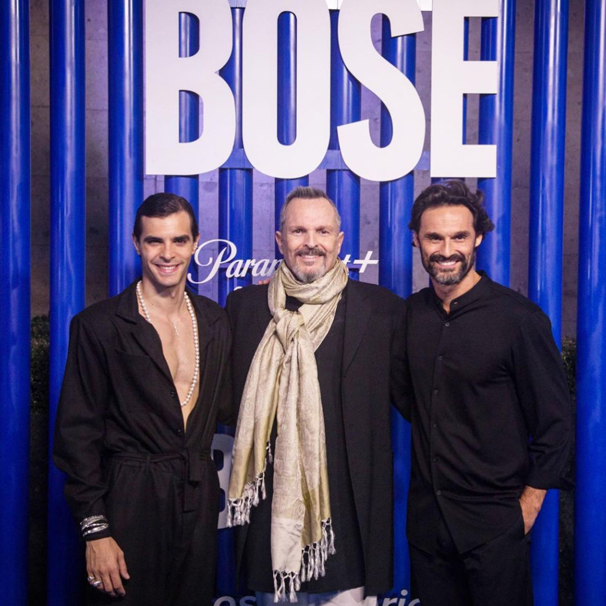 Miguel Bosé serie actores.