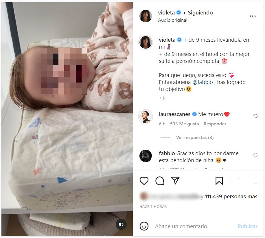 A Violeta Mangriñán y Fabbio se les cae la baba con Gala, su bebé (@violeta)