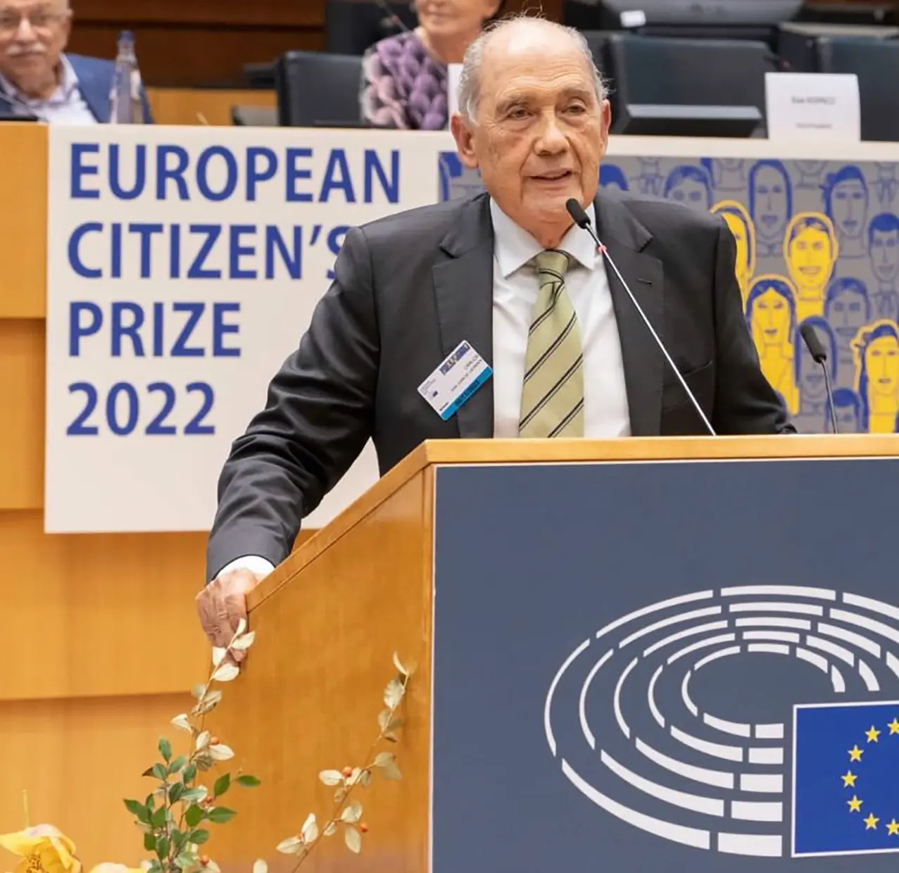 Carlos San Juan hablando en el Parlamento Europeo