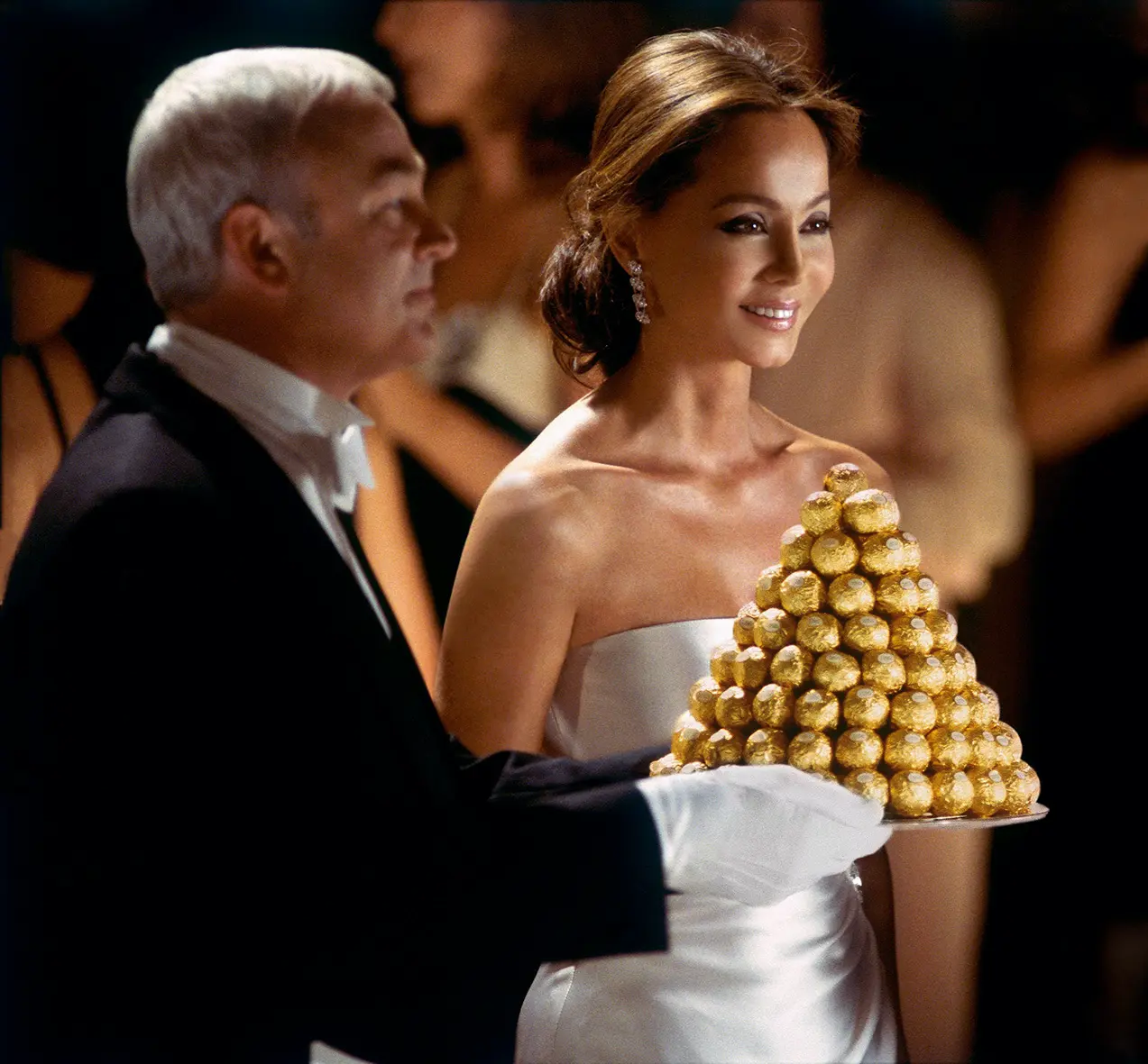 Isabel Preysler en el anuncio de Ferrero Rocher.
