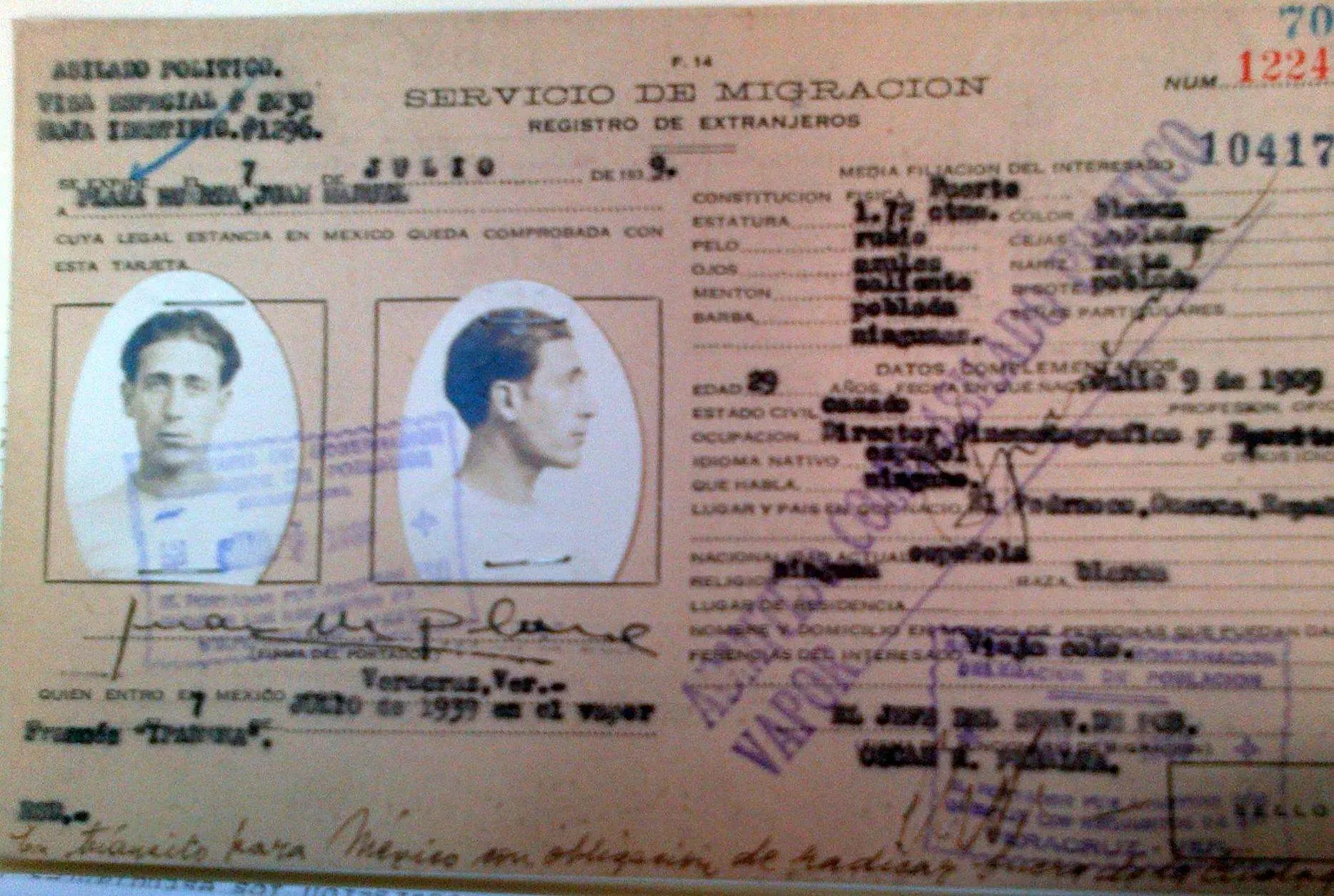 Documento de entrada en México, como exiliado, de Juan Manuel Plaza.
