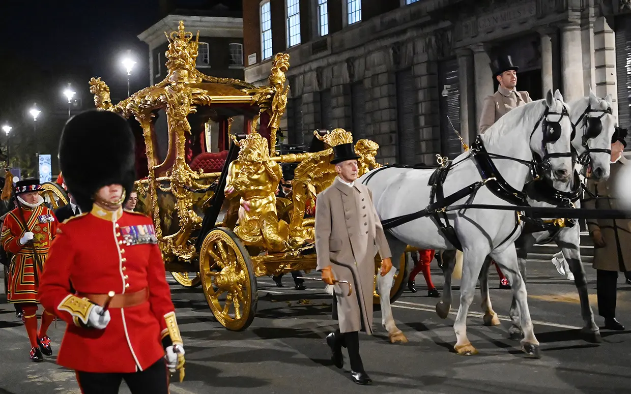 El carruaje de oro de la familia real inglesa.